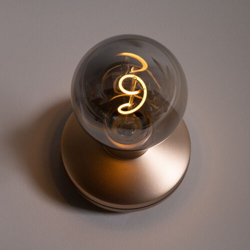 Bee Gold Smoked Wireless Wall Light van Humble Lights - Afbeelding 5