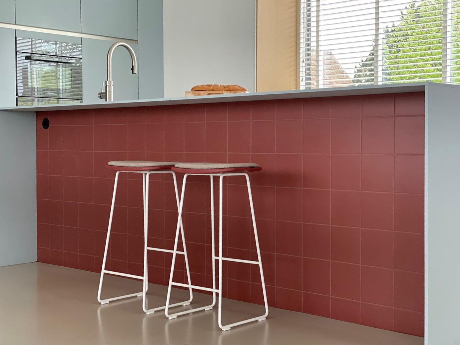 Infiniti Klejn bar en kitchen kruk - Afbeelding 3