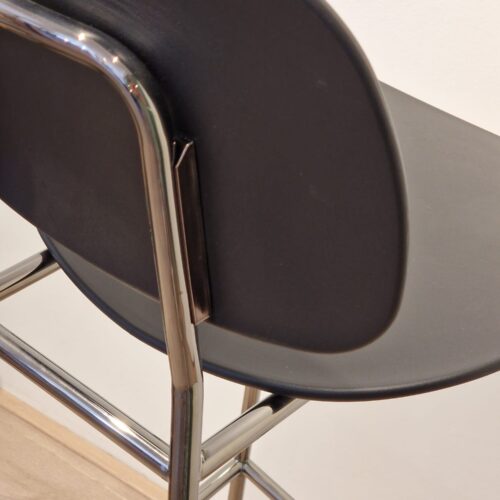 Alternative view of Tondina Pop Barstool van Infiniti - showmodel