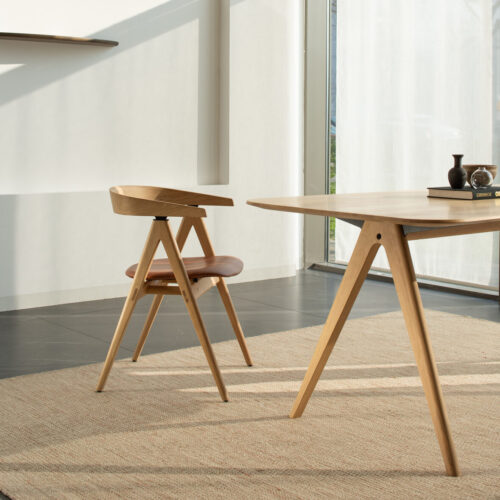 Gazzda Ava Chair beklede eetkamerstoel