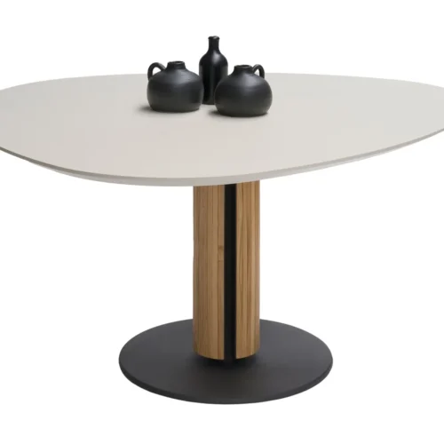Alternative view of Steely tafel van Bree's New World