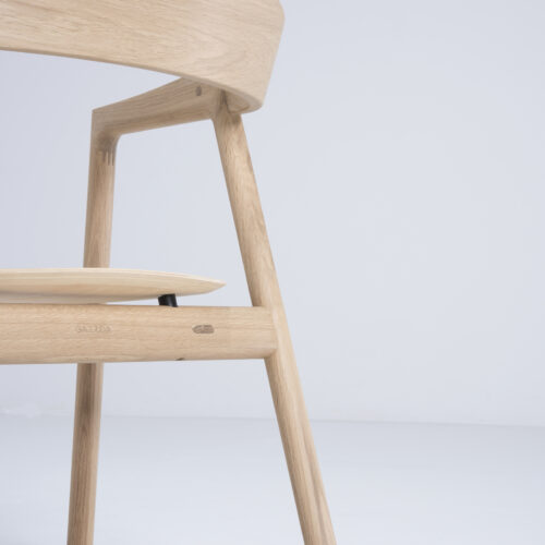 Gazzda Muna Chair eikenhouten eetkamerstoel - Afbeelding 6