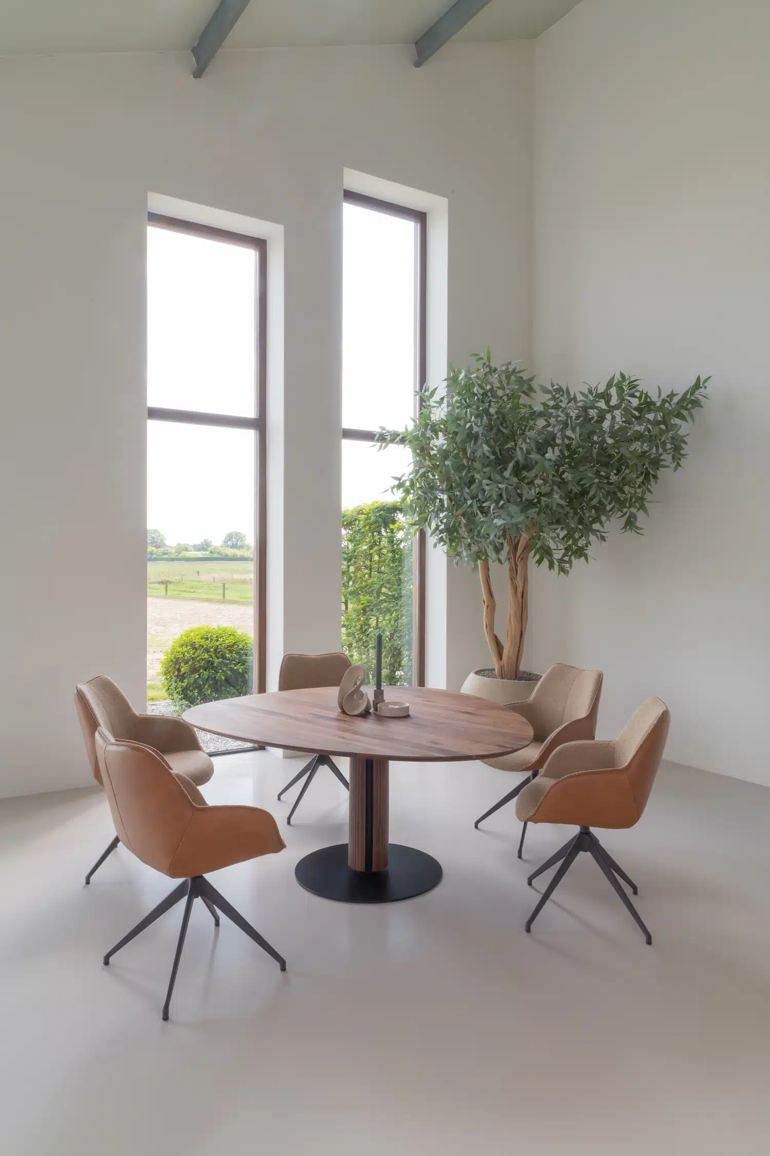 Steely tafel van Bree's New World - Afbeelding 4